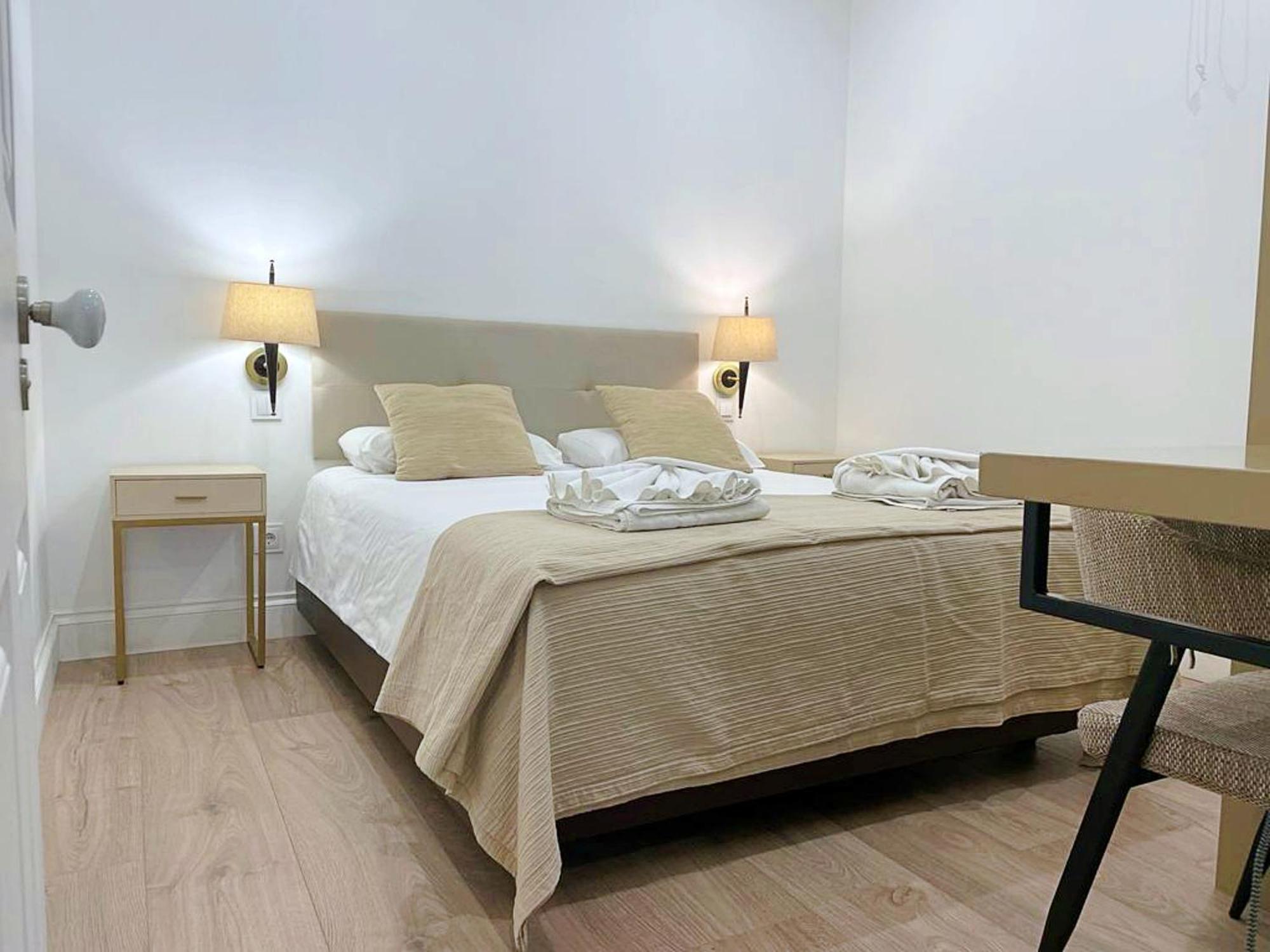 Cayres Suites Surdo Фуншал Экстерьер фото